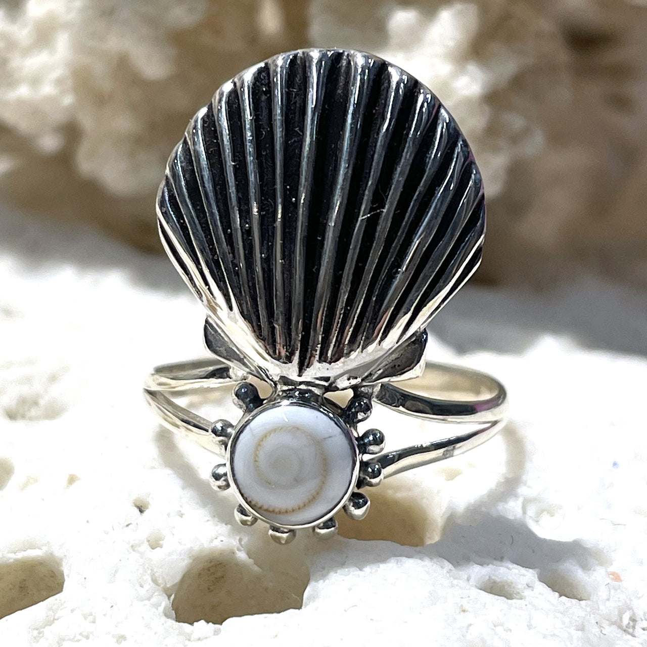Clam Shell Ring